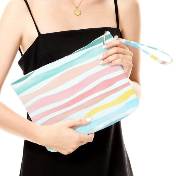 610VSK1vtfL._SL1200_.jpg Fokongna Wet Dry Bag, Wet Bag for Swimsuit Travel Beach Bag, Diaper Bag Toiletry Bag Waterproof Large Makeup Bag, Zipper Pouch for Women Girls Sister Friends Wet Bag Starfish Sea Beach rainbow Gifts