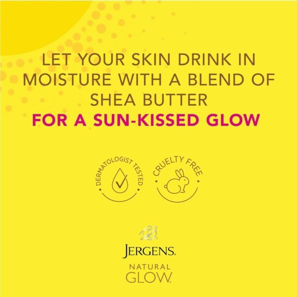 Jergens Natural Glow In Shower Lotion, Self Tanner for Fair to Medium Skin Tone, Sunless Tanning Wet Skin Lotion for Gradual, Flawless Color, 7.5 Ounce (Packaging May Vary)