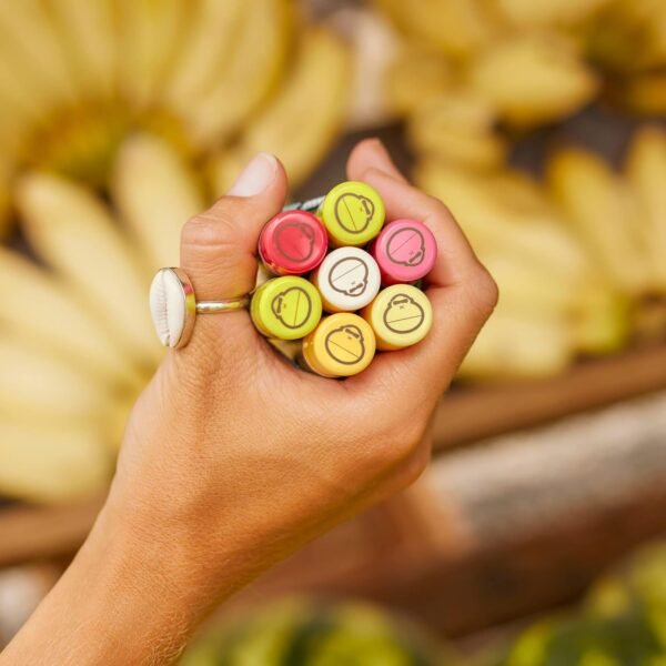 713j7kKxtZL._SL1500_.jpg Sun Bum SPF 30 Sunscreen Lip Balm 3 Flavor Variety Pack - Coconut, Banana, Watermelon - Moisturizing Aloe Vera and Vitamin E - Vegan and Cruelty Free - UVA/UVB Lip Protection - 0.15 oz , 3 ct