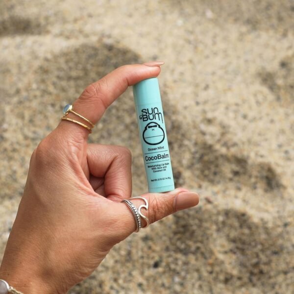 71I-ORwTmCL._SL1500_.jpg Sun Bum Cocobalm Ocean Mint - Hydrating Lip Balm With Coconut Oil and Aloe Vera - 0.15 oz Stick