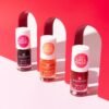 71Tb105YLL._SL1500_.jpg essence | What a Tint! Lip & Cheek Tint | Long-Lasting Liquid Blush & Lip Stain | Non-Sticky & Kiss-Proof | Vegan & Cruelty Free (01 | Kiss from a Rose)