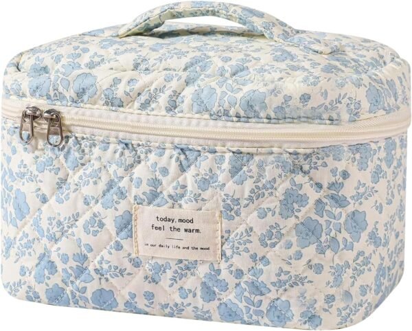 81eHhS8KgAL._AC_SL1500_.jpg Large Makeup Bag, Cute Cosmetic Bag for Women Girls, Floral Coquette Aesthetic Toiletry Bag, Travel Make Up Organizer Bag (BDLH)