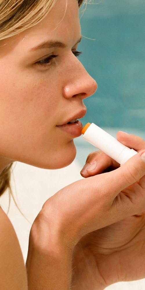51S8SY40UyL._SL1000_.jpg Dr. Hauschka Lip Care Stick, 0.17 Oz