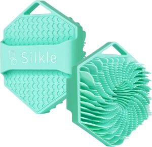 Silicone Body Scrubber - Exfoliating Bath Brush and Skin Cleanser - Shower Sponge for Gentle Body Scrub and Wash - Silicone Scrubbing Care Tool for a Refreshed and Renewed You - Green