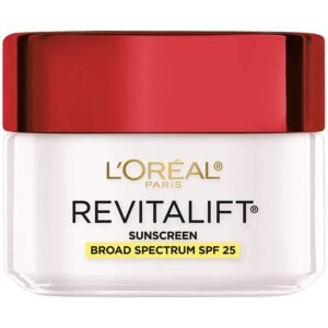 61MH3Pd3mcL._SL1500_.jpg L'Oréal Paris Revitalift Anti-Wrinkle and Firming Face Moisturizer with SPF 25, Pro-Retinol and Centella Asiatica, Paraben Free, 1.7 oz (Packaging may vary)