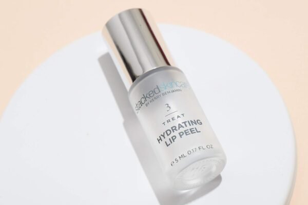 61pBS0Ef6eL._SL1500_.jpg Hydrating Lip Peel - No Rinse Lip Exfoliator & Moisturizer for Dry, Cracked Lips - Vegan Lip Treatment with AHA & Glycolic Acid - Lip Serum & Primer for Smoother, Softer Lips, 0.17 fl oz