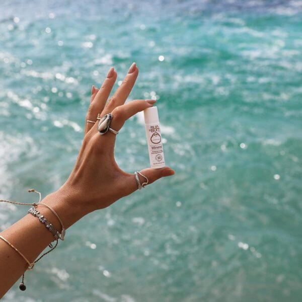 712UALLzfsL._SL1500_.jpg Sun Bum SPF 30 Mineral Sunscreen Lip Balm - Hawaii Act 104 Compliant (Octinoxate & Oxybenzone Free) - Zinc-Based Broad Spectrum UVA/UVB Lip Protection - 0.15 oz Stick