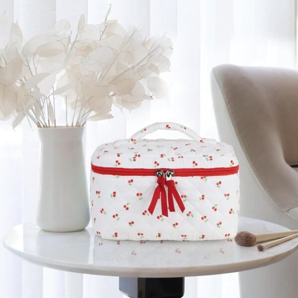 71YgjHxNjPL._AC_SL1500_.jpg Prite Large Makeup Bag for Women Quilted Floral Cotton Cosmetic Bag Cute Coquette Aesthetic Floral Travel Toiletry Bag (Red Berries)