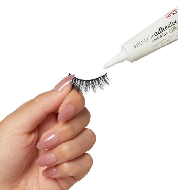 71bgJuq8qaL._SL1500_.jpg Kiss Strip Lash Adhesive With Aloe (Clear)