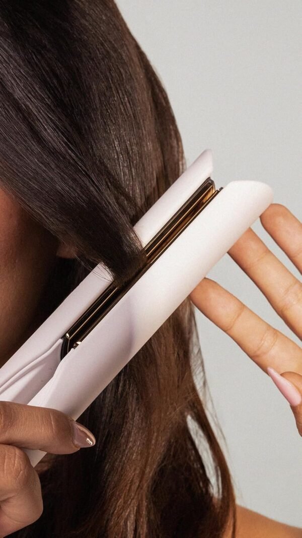 71cNBIWtMVL._SL1500_.jpg Kristin Ess 3-in-One Professional Titanium Hair Straightener Curler 2 in 1 + Beach Waver Combo for Women with Curly, Frizzy + Thick Hair - 1 1/4 Inch Dual Voltage Flat Iron + Travel Cap - 440 Degree