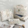71dekxQuTVL._AC_SL1500_.jpg Quilted Makeup Bag Large Capacity Cute Cosmetic Bags for Women Floral Coquette Aesthetic Patchwork Travel Toiletry Make Up Organizer Bag