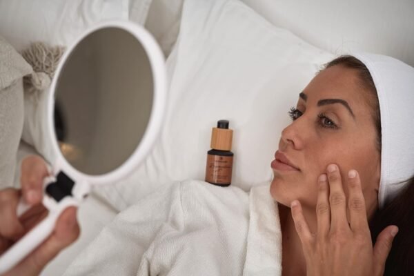 NANO RESVERATROL A3 SERUM Nanosized Particles for Instant Absorption deep into the Skin. Master Antioxidant, Anti-Ageing, Reduces Hyperpigmentation and Collagen Breakdown.