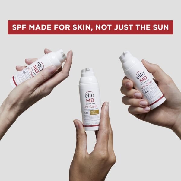 71fEi1fdCdL._SL1500_.jpg EltaMD UV Lip Balm Sunscreen, Moisturizes and Protects Dry Cracked Lips, Water Resistant up to 80 Minutes, Transparent Zinc Oxide Sunscreen