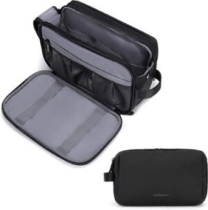 71ndEyfmdOL._AC_SL1500_.jpg BAGSMART Toiletry Bag for Men, Travel Toiletry Organizer Dopp Kit Water-resistant Shaving Bag for Toiletries Accessories, Door Room Essentials, Black-medium