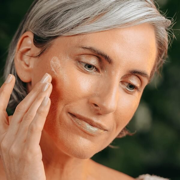 811L74z3P-L._SL1500_.jpg Tree of Life Beauty Retinol Serum, Skin Smoothing Face Oil for Dark and Age Spots and Fine Lines, Facial Serums for Dry and Sensitive Skin Care with Hyaluronic Acid for Soft Smooth Skin, 2 Fl Oz