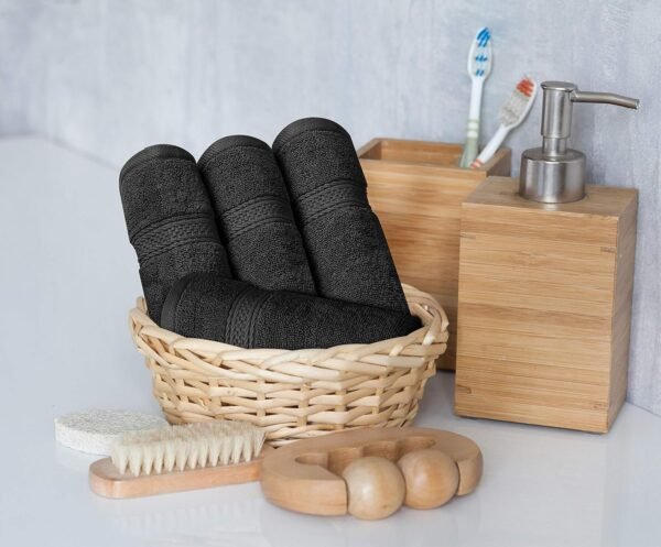 Utopia Towels 8 Piece Premium Towel Set, 2 Bath, 2 Hand, and 4 Wash Cloths, 600 GSM 100% Ring Spun Cotton, Highly Absorbent Towels for Bathroom, Gym, Hotel, and Spa, Black