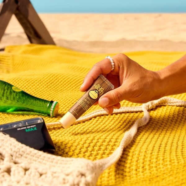 819dx8HsUL._SL1500_.jpg Sun Bum SPF 30 Lip Balm Sunscreen - Broad Spectrum Moisturizing Sunscreen with Aloe & Vitamin E - Hawaii 104 Act Compliant (Made Without Octinoxate & Oxybenzone) - 0.5 oz
