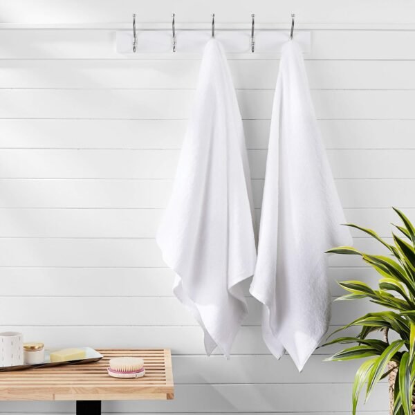 Amazon Basics 2 Piece Quick-Dry Oversize Bath Towel, 100% Cotton, White, 54" x 30"