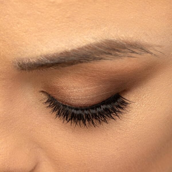 81H54AsrUxL._SL1500_.jpg House of Wing It Mini False Eyelashes - Comfortable Fake lashes for Soft and Fairy Lashes for Winged Eye Look, Comfortable Fluffy Lashes