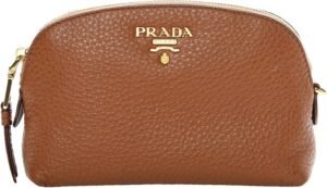 81Kek2WmYrL._AC_SL1500_.jpg Prada Contenitore Caramel Brown Pebbled Leather Cosmetic Case Clutch Bag 1ND005