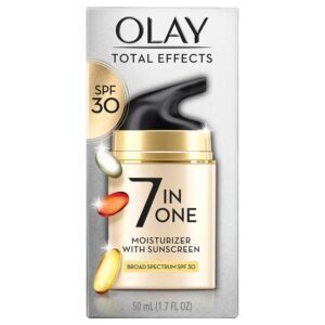81Mafq8j0L._SL1500_.jpg Olay Facial Moisturizing Lotion SPF 30 Total Effects for Dry Skin, 7 Benefits including Minimize Pores, Anti-Aging, 1.7 oz
