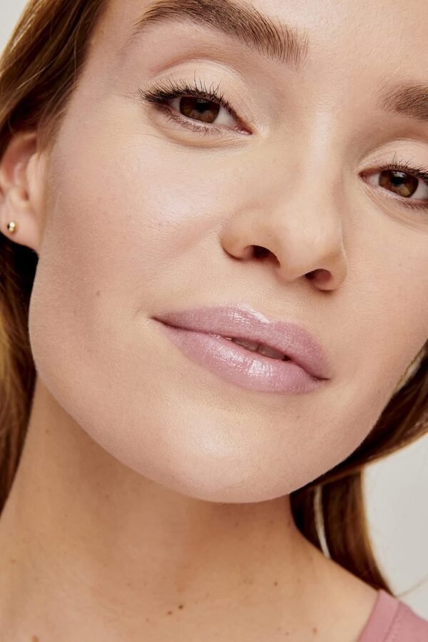 81Yk4TahdL._SL1500_.jpg jane iredale HydroPure Hyaluronic Lip Gloss | Hydrating Gloss Plumps, Exfoliates and Smooths | Non-Sticky | Vanilla Scent | Vegan and Cruelty Free