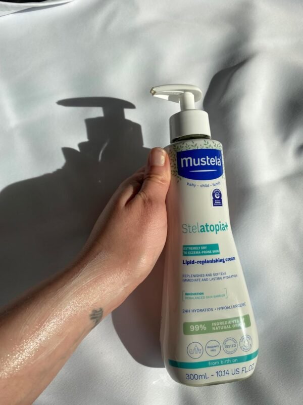 Mustela Stelatopia+ - Lipid-Replenishing Cream - Moisturizer for Eczema-Prone Skin - With Natural Sunflower Oil and Prebiotic - For Babies, Kids & Adults - Fragrance Free - Various Sizes