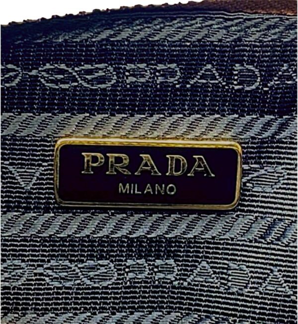 81hqrPi9IGL._AC_SL1500_.jpg Prada Contenitore Caramel Brown Pebbled Leather Cosmetic Case Clutch Bag 1ND005