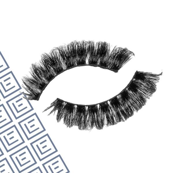81oVYspcvWL._SL1500_.jpg Eylure Salon Extension Look False Eyelashes, Volume No. 111, 1 Pair