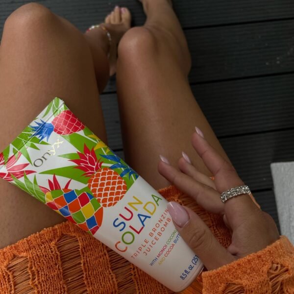 Onyx Suncolada Triple Bronzing Pineapple Tanning Bed Lotion - Indoor & Outdoor Bronzing with Natural Fruit Extracts, Hydrating, Moisturizing, Anti-Aging, Indoor Tanning Lotion with Bronzer